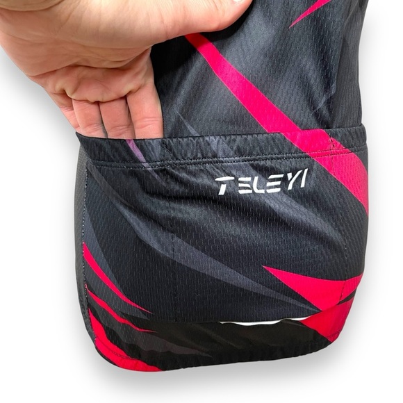 NWT Women’s Cycling Short Sleeve Shirt Bicycle Jersey Zip-up Mesh Back Pockets - Picture 10 of 10